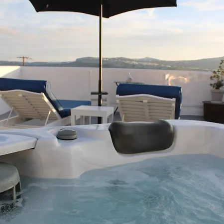 Solasta #2 With Jacuzzi In Santorini Apartment Akrotírion