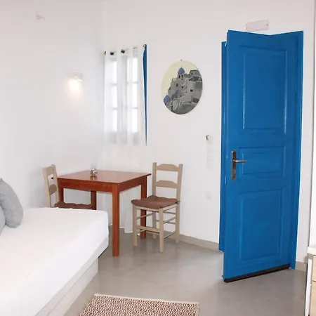 Solasta #2 With Jacuzzi In Santorini Apartment