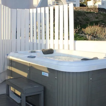 Solasta #2 With Jacuzzi In Santorini Apartment *