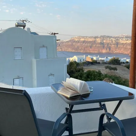 Solasta #2 With Jacuzzi In Santorini Apartment